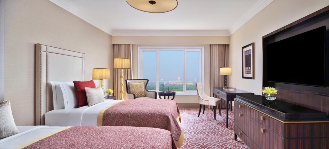 Taj Mahal, 5*